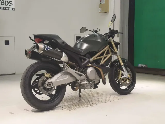 Ducati Monster 696 2013, зелёный, фото 5
