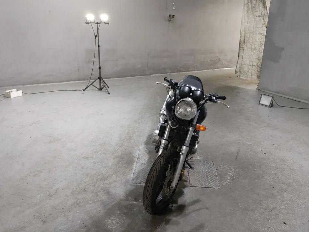 Honda CB400SB 2026, чёрный, фото 3