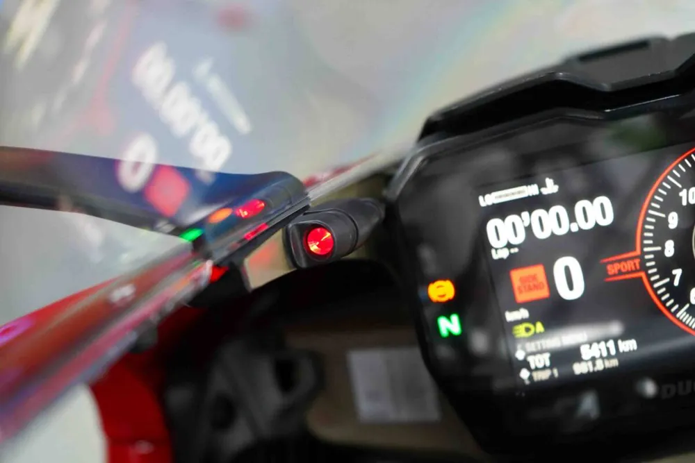 Ducati Panigale V4S 2023, фото 10