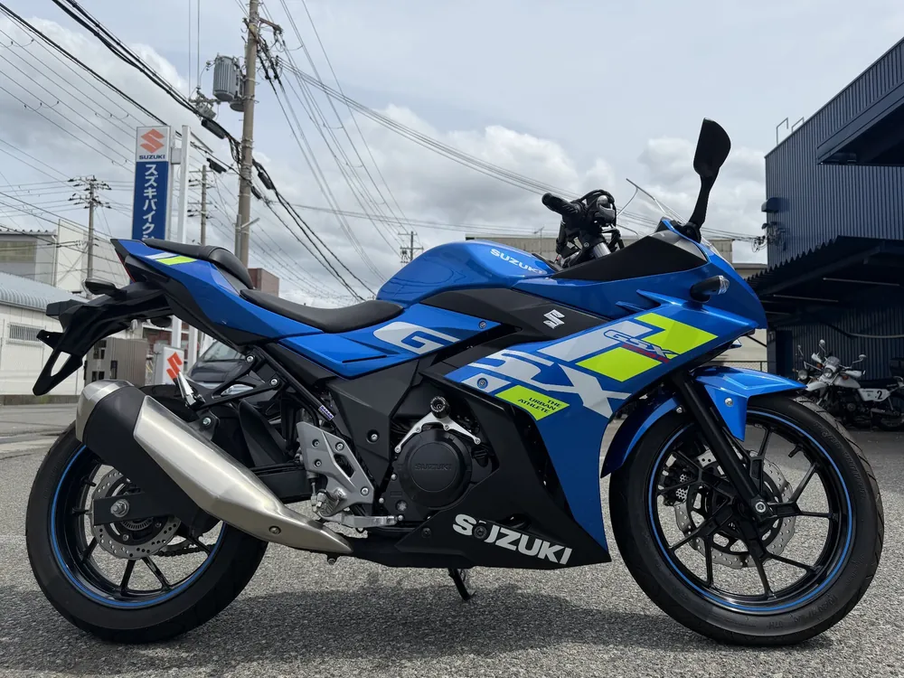 Suzuki GSX250R 2026, чёрный, фото 2