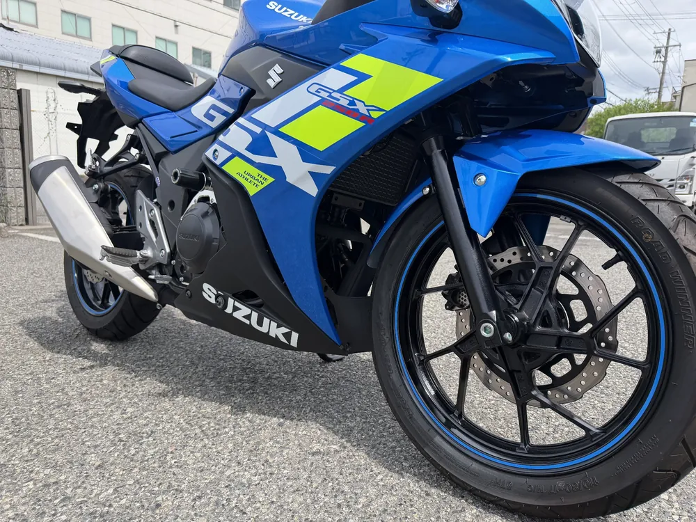 Suzuki GSX250R 2026, чёрный, фото 19