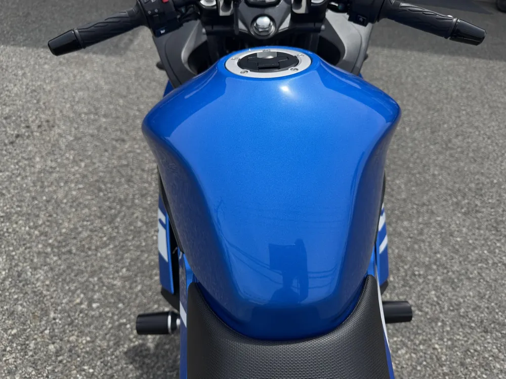Suzuki GSX250R 2026, чёрный, фото 6