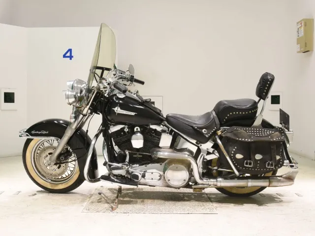 Harley-Davidson FLSTC1340 1994, чёрный, фото 2