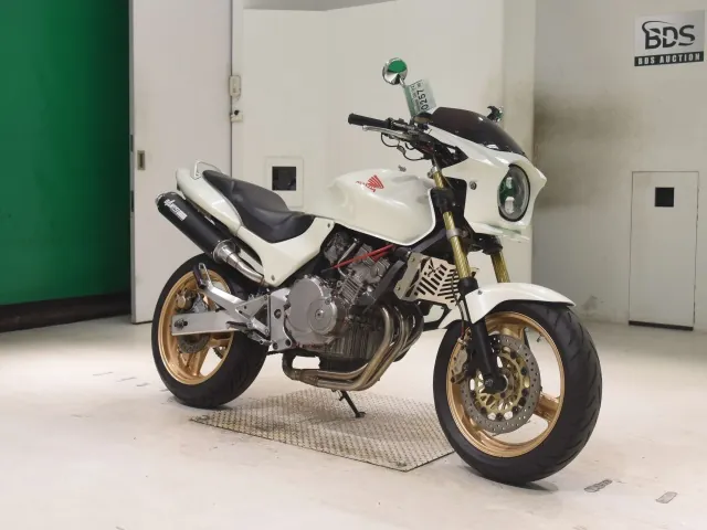 Honda Hornet 250, белый, фото 3