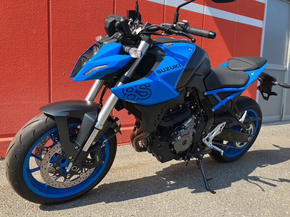 Suzuki Gsx-8T, синий, фото 4