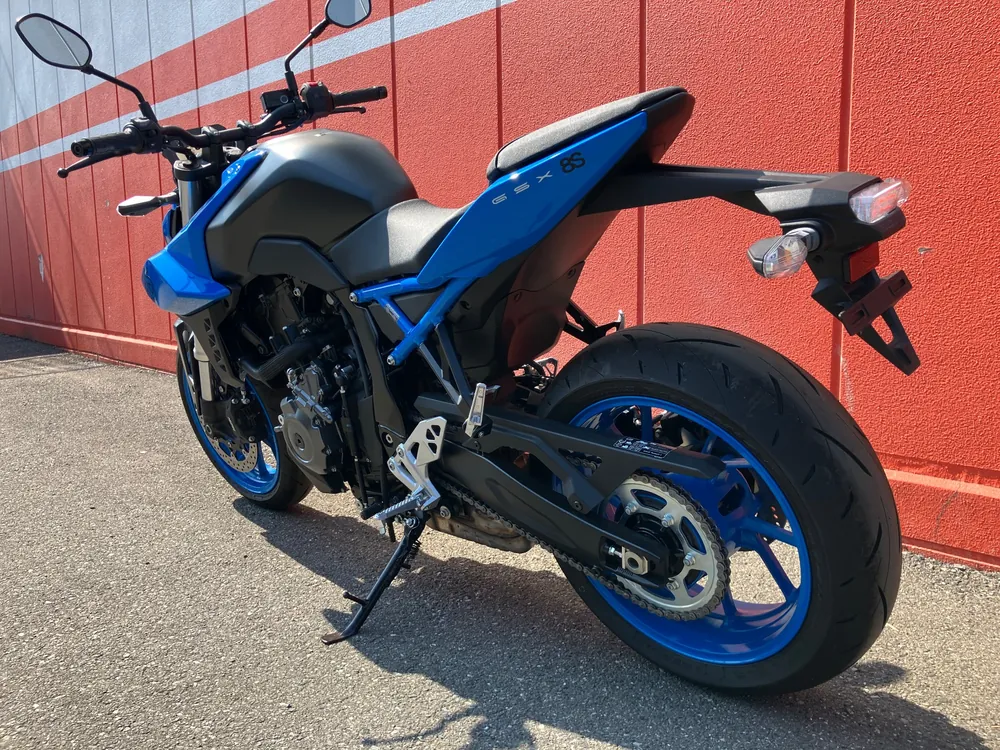 Suzuki Gsx-8T, синий, фото 5