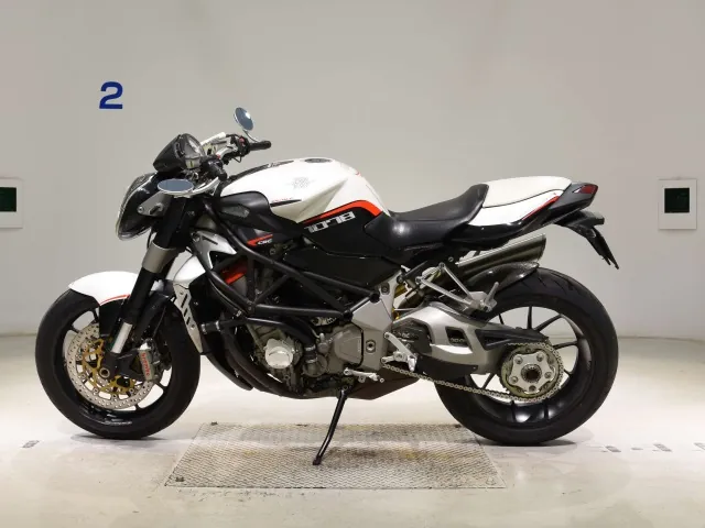 MV Agusta AGUSTA BRUTALE 1078RR 2009, white | red | black, фото 2