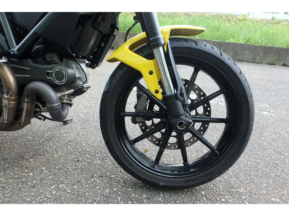 Ducati Scrambler Icon 2016, жёлтый, фото 4