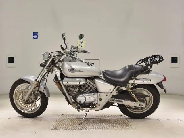 Honda V-Twin Magna 250, серебристый, фото 2