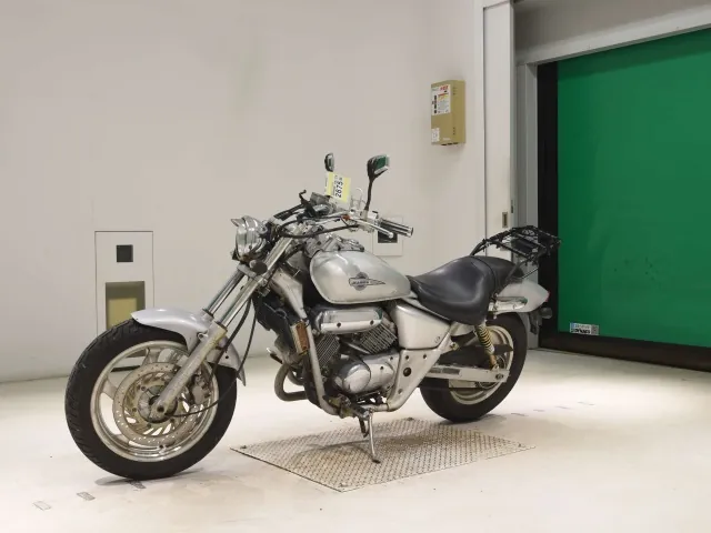 Honda V-Twin Magna 250, серебристый, фото 4