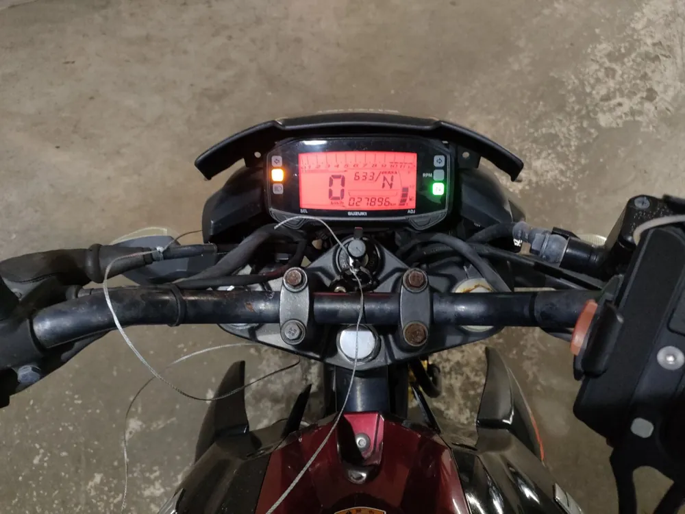 Suzuki Gixxer 150, black/red, фото 5
