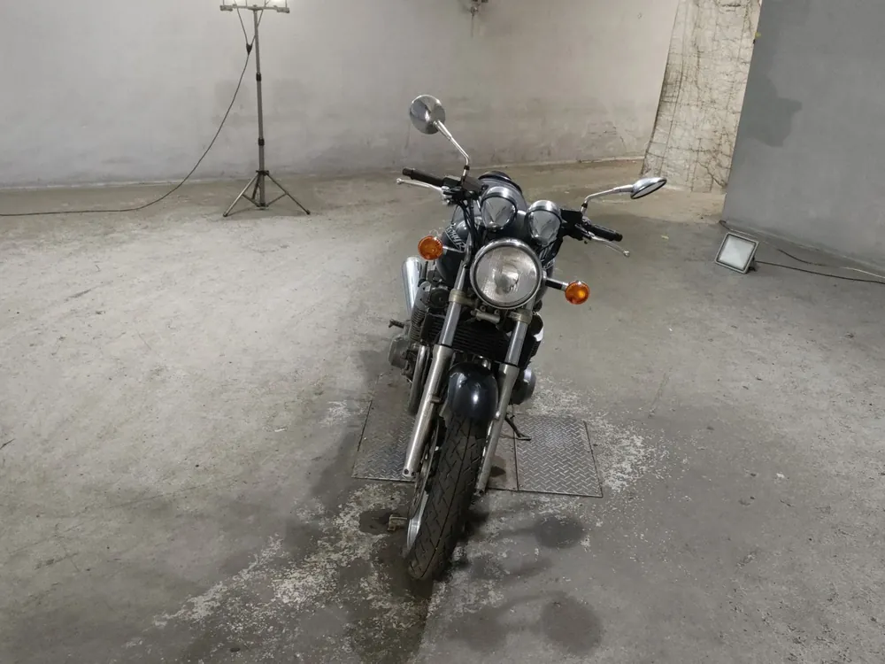 Kawasaki ZRX1100 1992, чёрный, фото 3