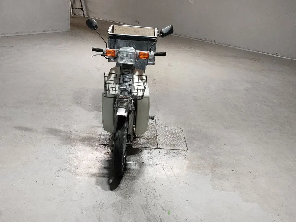 Honda Super Cub, серый, фото 3