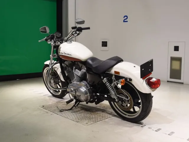 Harley-Davidson XL883L 2011, white | orange, фото 6