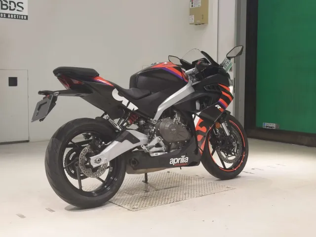 Aprilia RS457 2025, matt black, фото 5