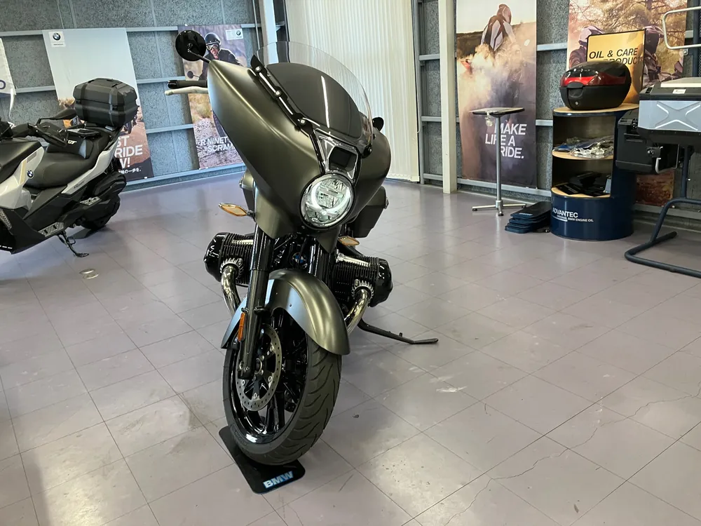 BMW R18 Classic 2022, зелёный, фото 4