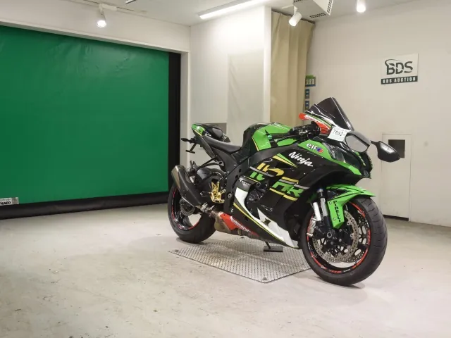 Kawasaki ZX-10RA 2019, black | green, фото 3