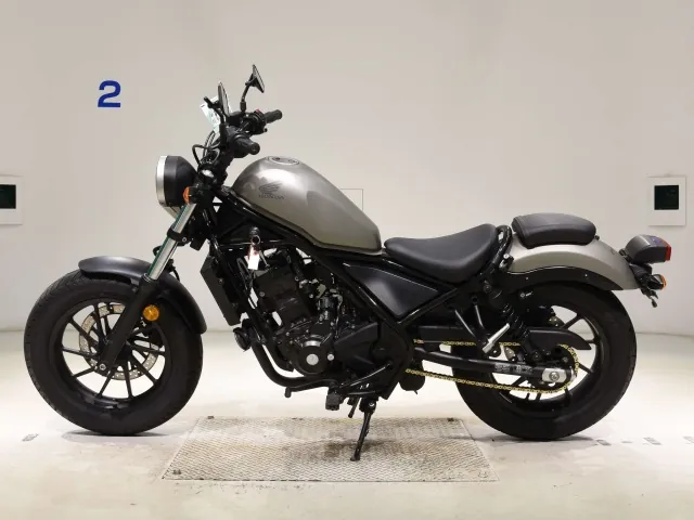 Honda Rebel 250, matt gun, фото 2