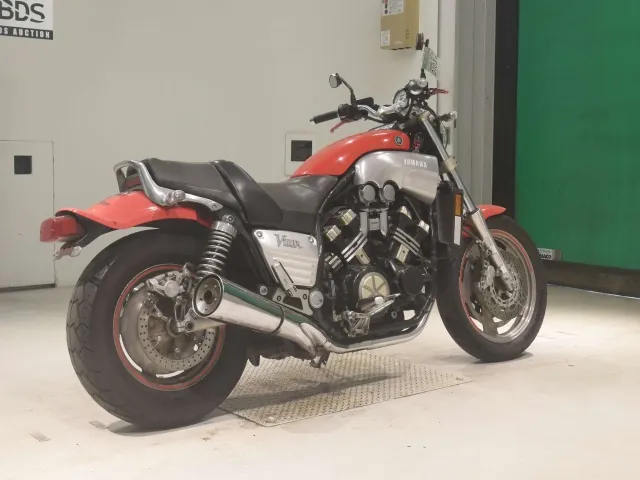 Yamaha V-MAX 1994, красный, фото 5