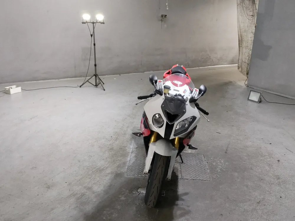 BMW S1000Rr 2012, белый, красный, фото 3