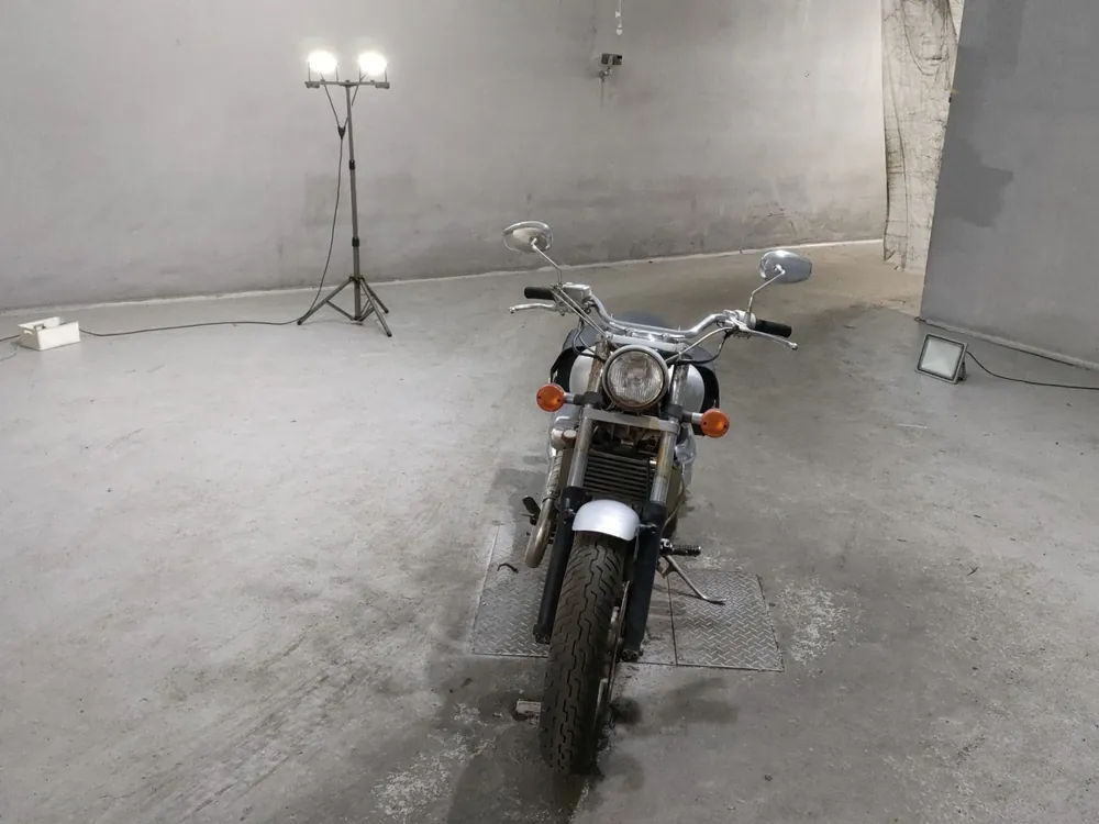Honda V-Twin Magna 250, серебристый, фото 3