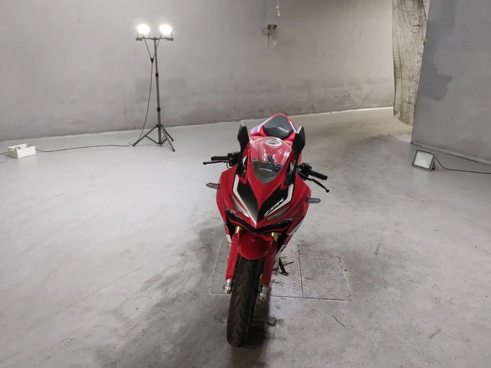 Honda CBR250RR, красный, фото 3