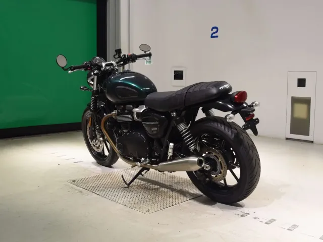 Triumph Speed Twin 900 2023, зелёный, фото 6