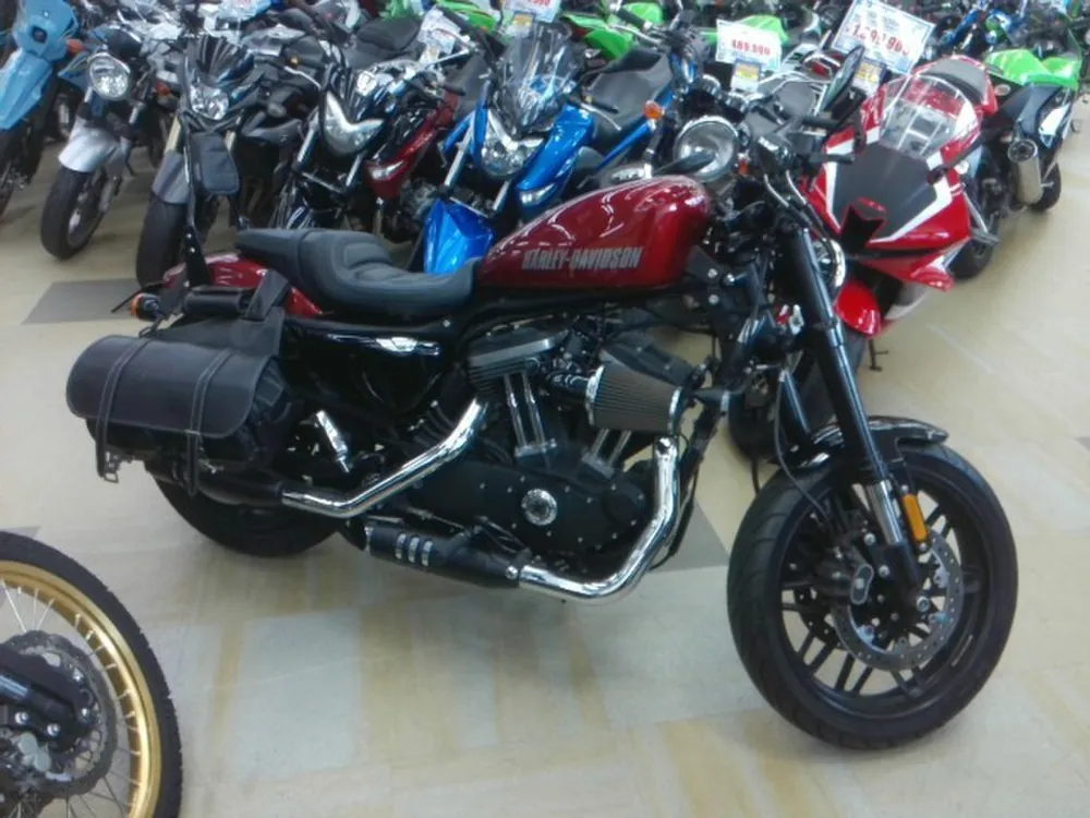Harley-Davidson XL1200CA 2016, чёрный, красный, фото 9