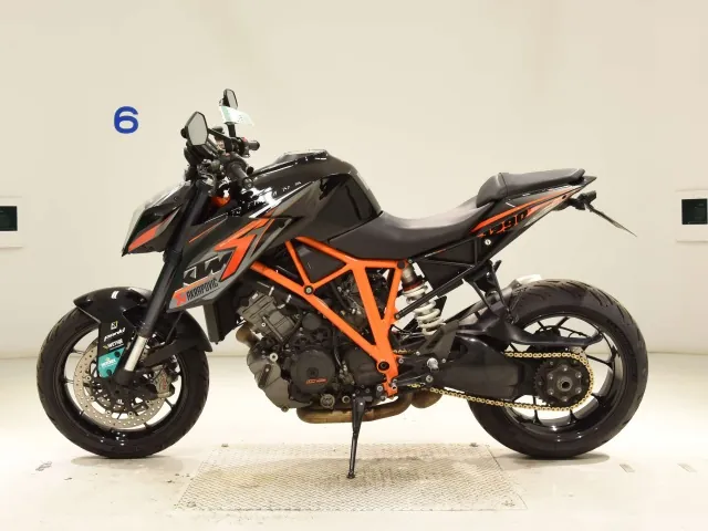 KTM 1290 Super Duke R 2014, black | orange, фото 2