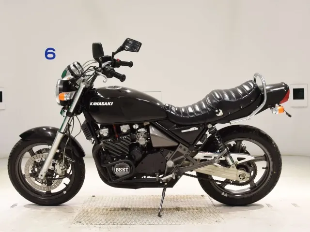 Kawasaki Zephyr 400 1996, чёрный, фото 2