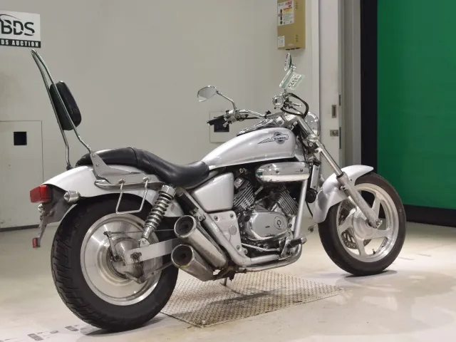 Honda V-Twin Magna 250, серебристый, фото 5