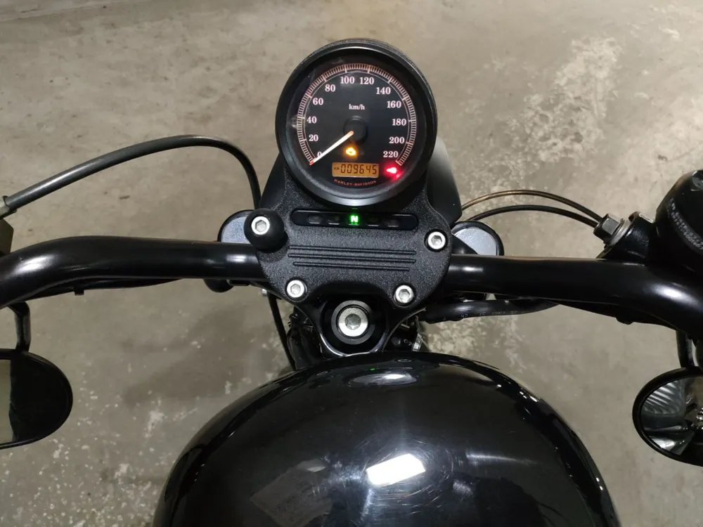 Harley-Davidson XL883R 2011, чёрный, фото 5