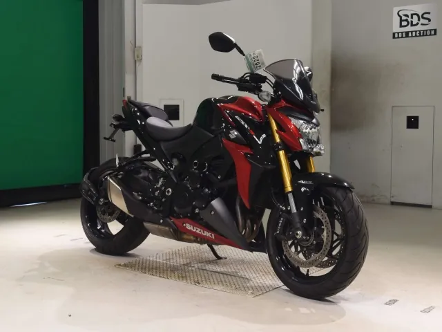 Suzuki GSX-S1000 2016, red | black, фото 3
