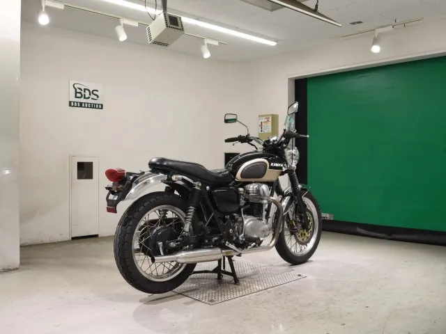 Kawasaki W650, чёрный, фото 5
