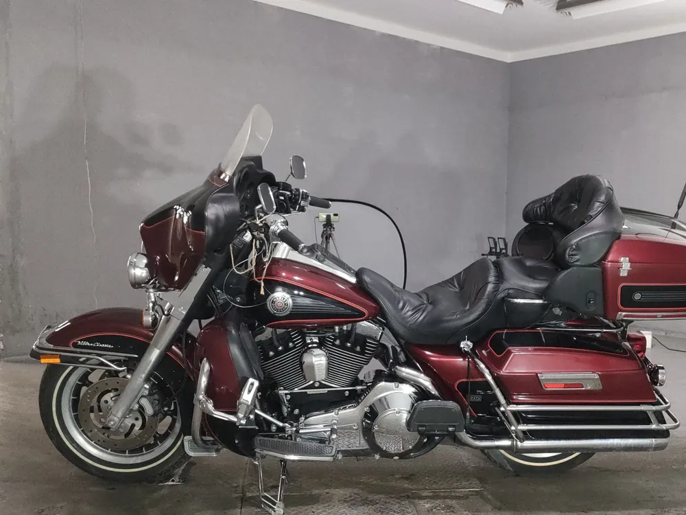 Harley-Davidson FLHTCU-I 1450 2000, чёрный, красный, фото 2