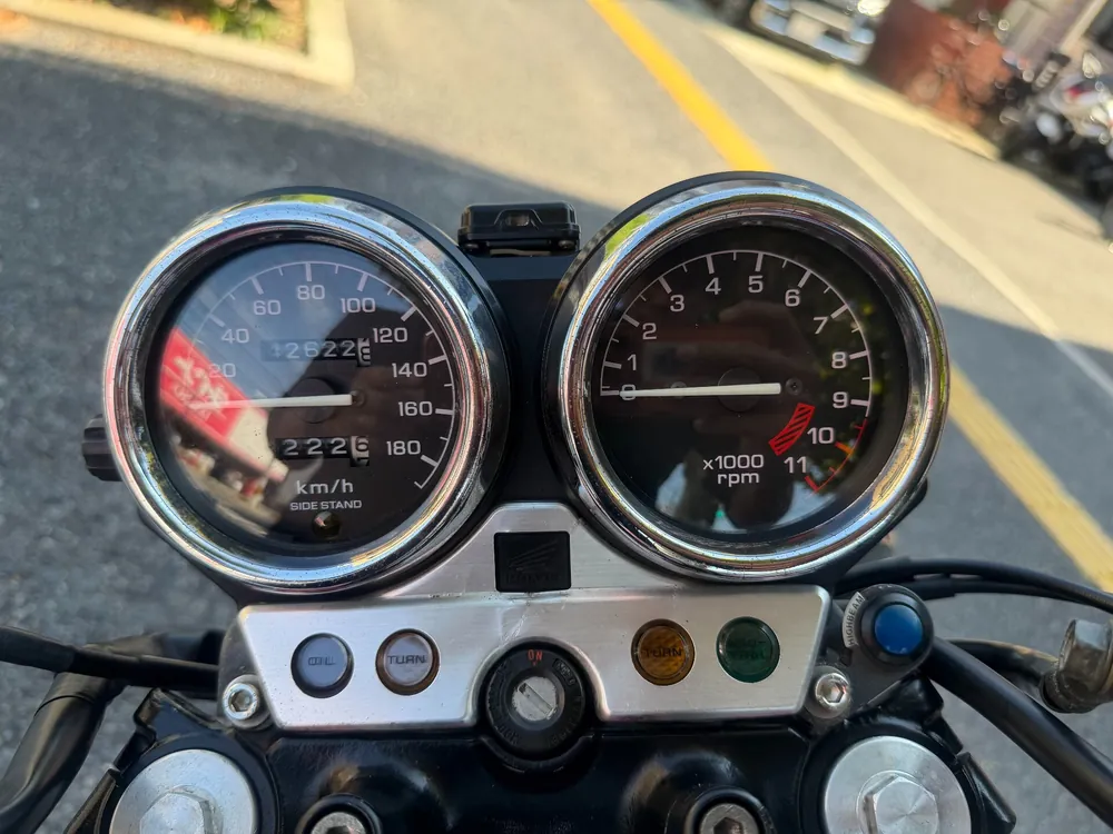 Honda CB750 2005, white / red, фото 10