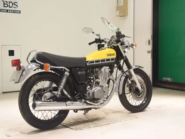 Yamaha SR400 2015, чёрный, жёлтый, фото 5