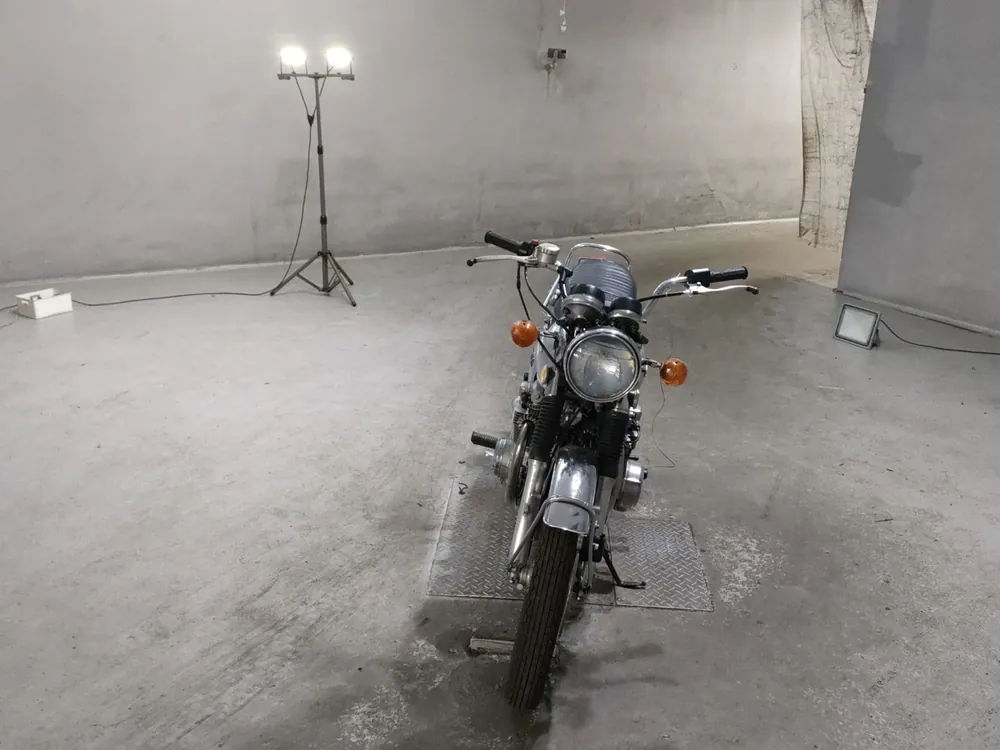 Honda Cb550, серебристый, фото 3