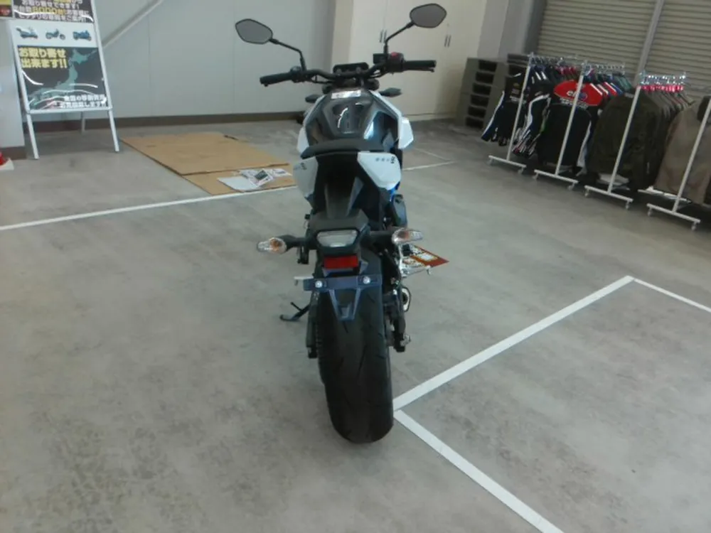 Suzuki Gsx-8T 2023, белый, фото 5
