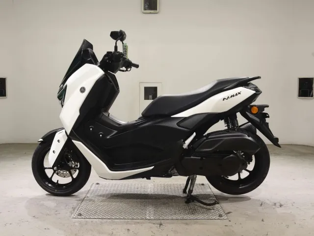 Yamaha Nmax-3, белый, фото 2