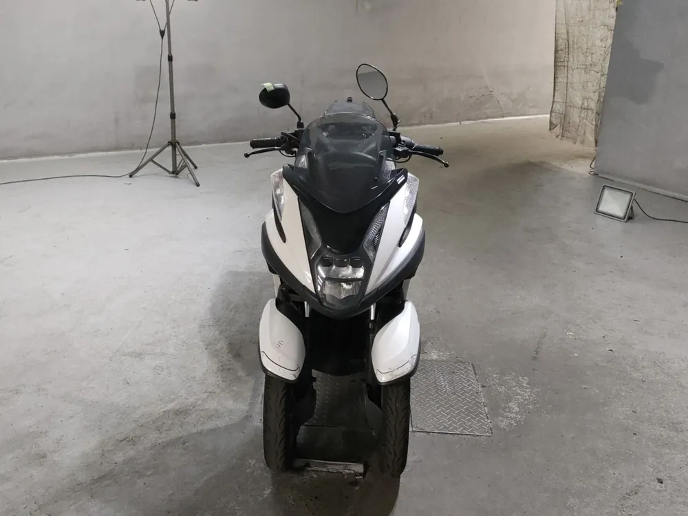Yamaha Tricity 125, белый, фото 3
