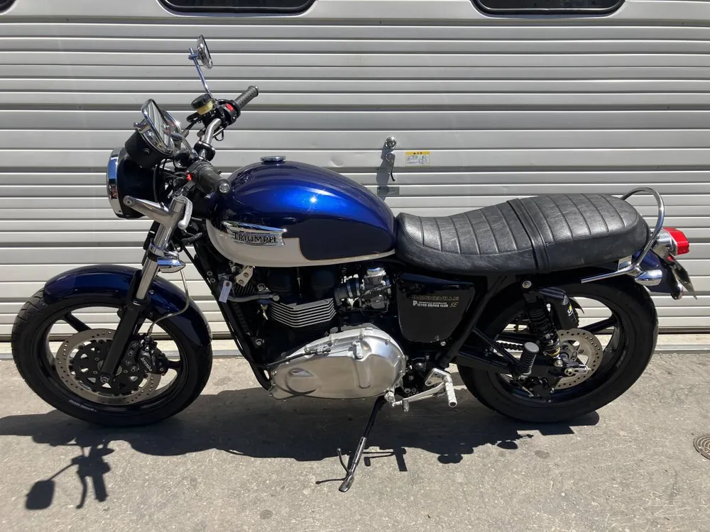 Triumph Bonneville SE 2010, фото 3
