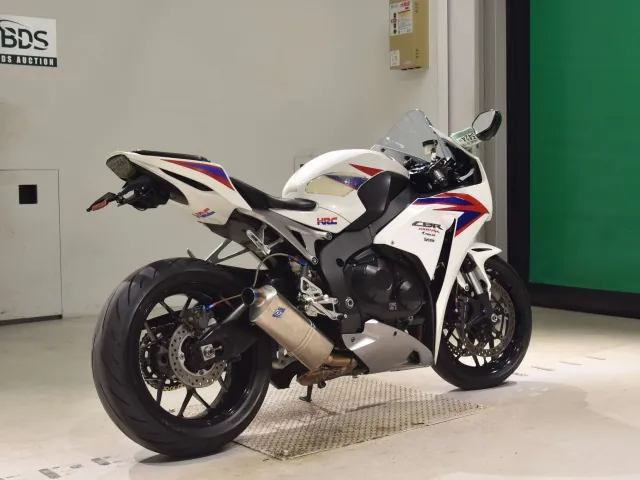 Honda CBR1000RR 2012, белый, фото 5