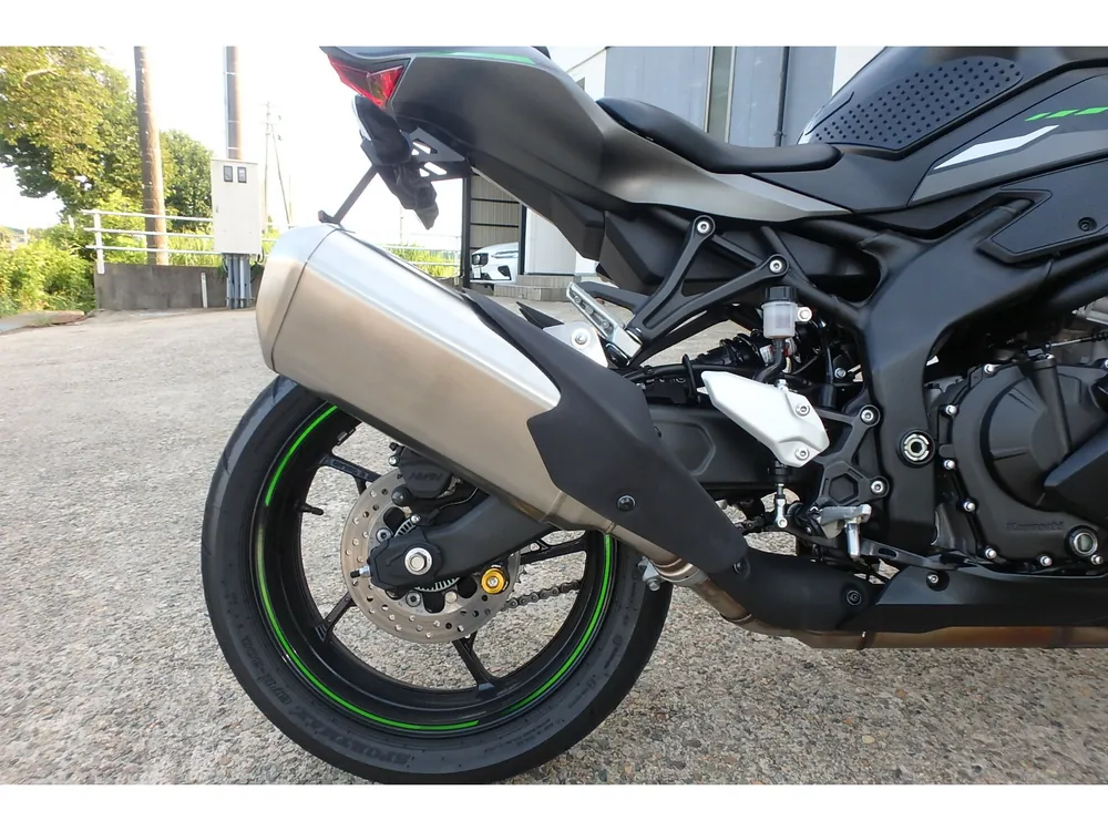 Kawasaki ZX-4R SE 2023, maddo black, фото 7