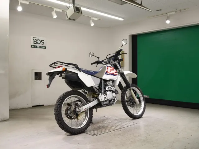Honda XR250, белый, фото 5
