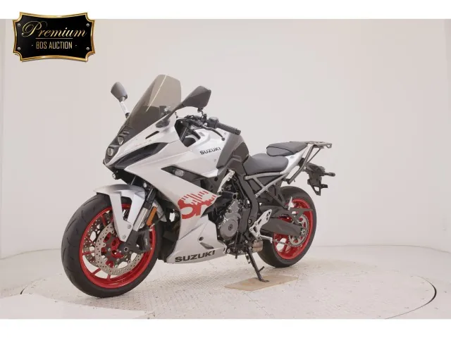 Suzuki Gsx-8T 2025, black | silver, фото 4