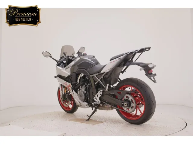 Suzuki Gsx-8T 2025, black | silver, фото 6