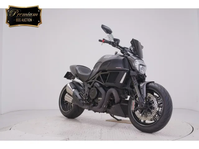 Ducati Diavel Carbon 2017, matt gun, фото 3