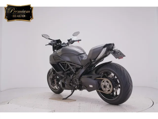 Ducati Diavel Carbon 2017, matt gun, фото 6