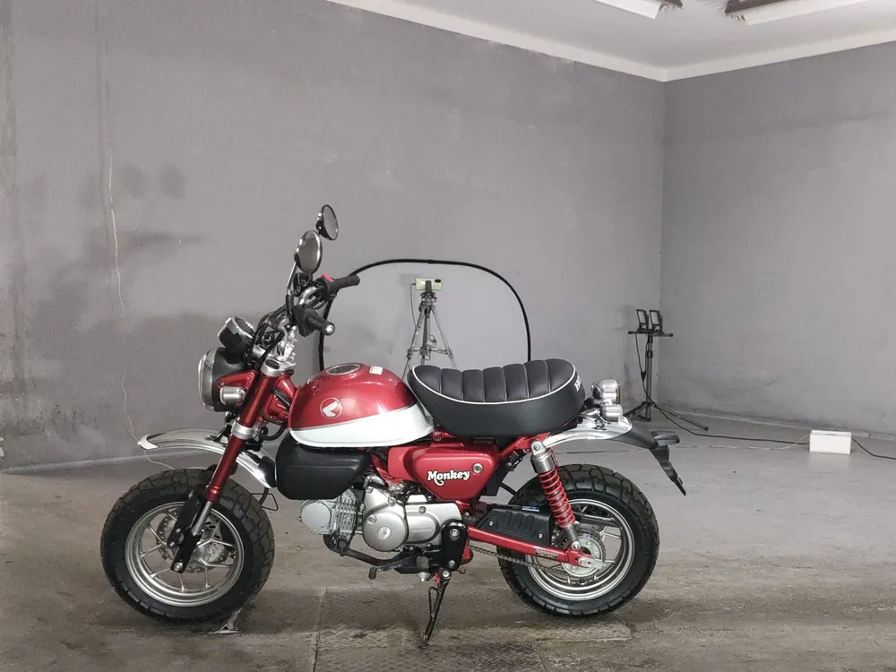 Honda Monkey 125, белый, красный, фото 2